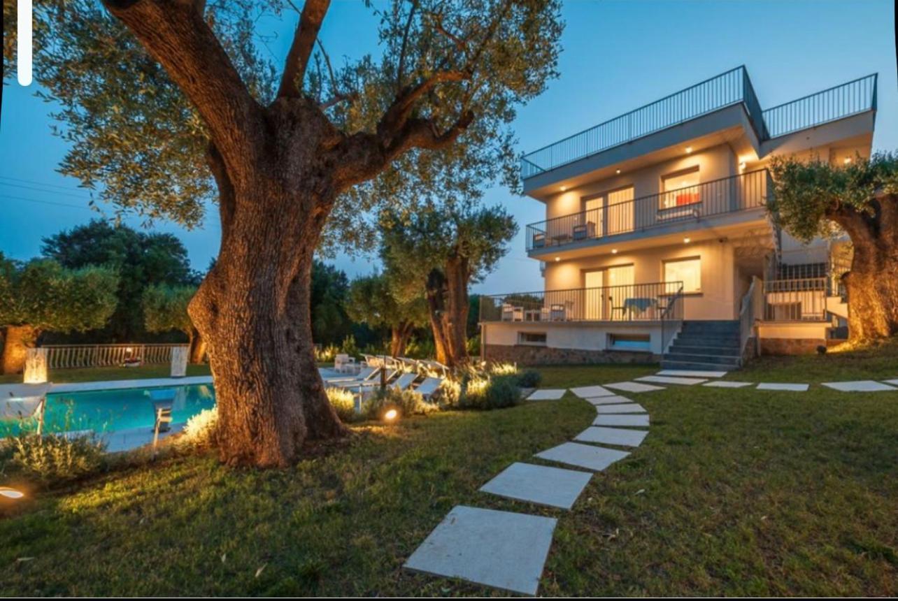 Micabalu Luxury Apartment Marina di Camerota Exterior photo